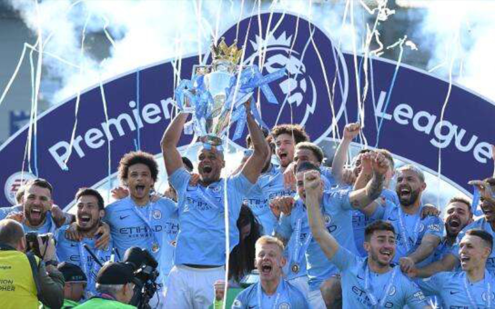 在积分榜底 在积分榜底